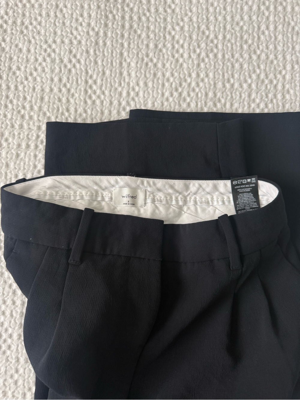 Wilfred Black effortless slacks